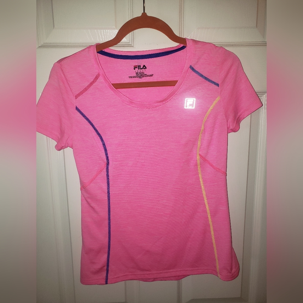 Fila Athletic top